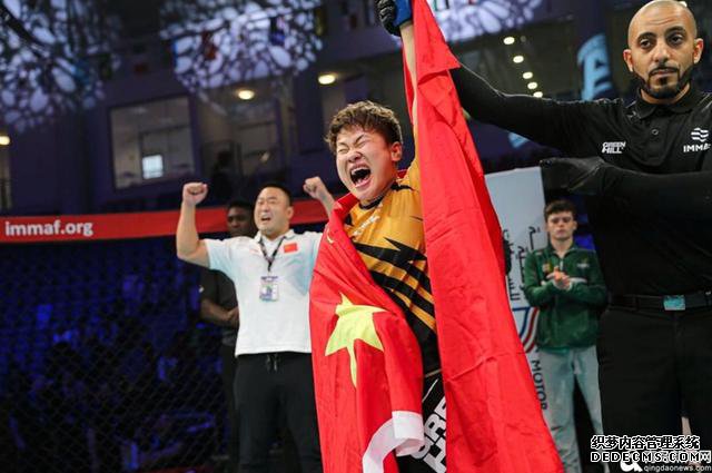 中国骄傲 青岛姑娘韩广美勇夺MMA世锦赛冠军