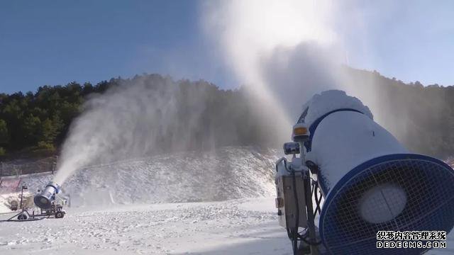 新雪季到来!承德元宝山滑雪场开滑啦