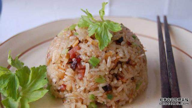 姜汁炒糯米做法:民间偏方,健康食膳美食