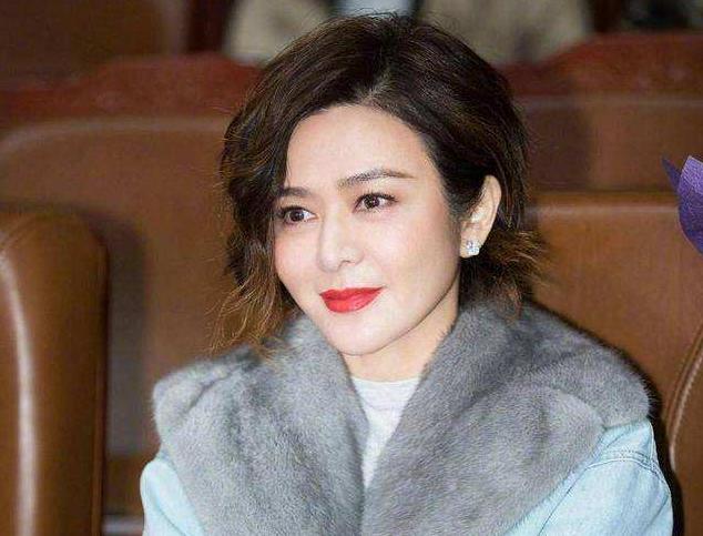 51岁萧蔷,14段绯闻背后任性的择偶标准:人才,钱财,奴才