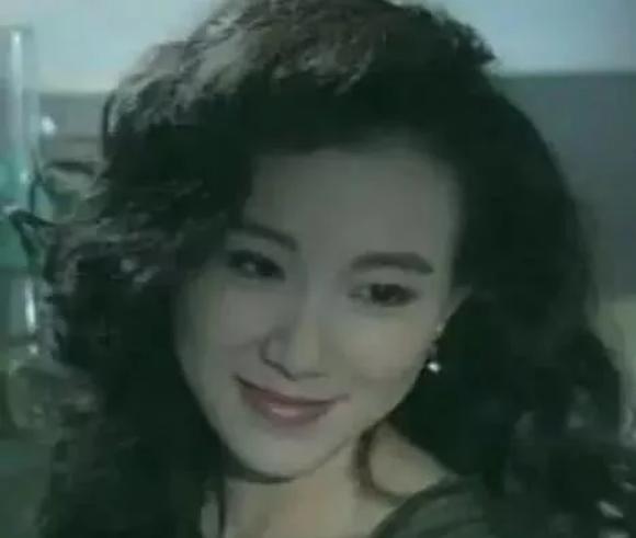 51岁萧蔷,14段绯闻背后任性的择偶标准:人才,钱财,奴才