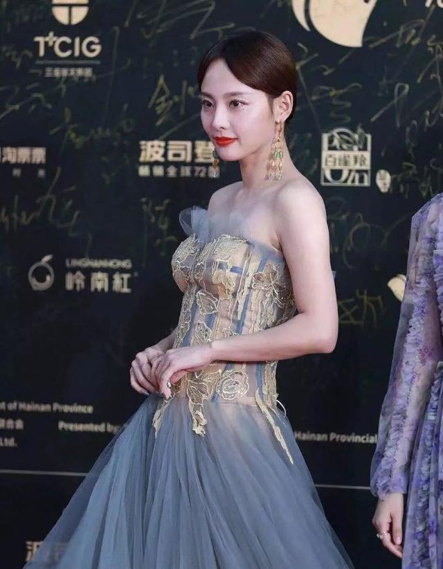 杨幂压轴、群星毯压的又一本土国际电影节,为何尴尬满满?