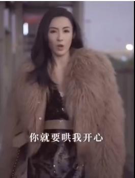 39岁张柏芝还原旧照,美人尖从小就出现,中学时期更是校花级容颜