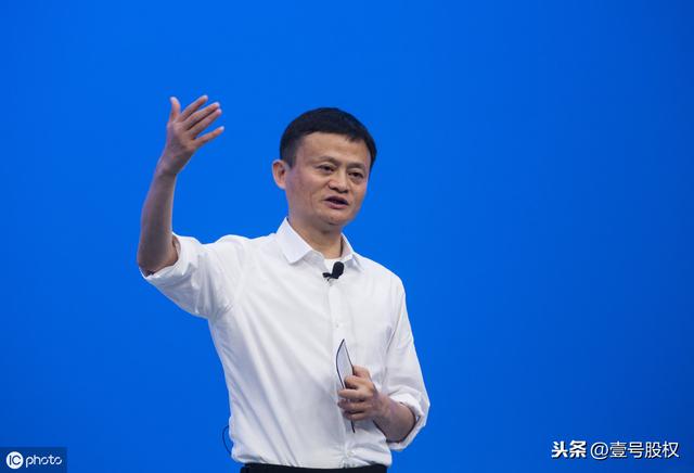 为什么腾讯现在比阿里巴巴差那么多?都差1400亿美元了?