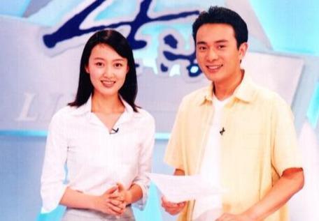 24岁主持春晚,美到两个男人为娶她离婚,43岁被二婚老公宠成公主