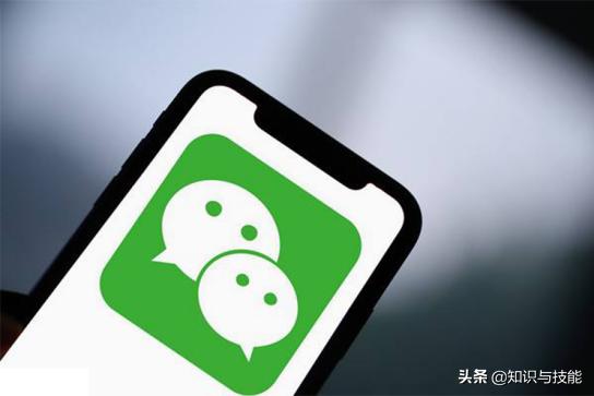 现在才知道,原来微信还能剪辑视频,添加字幕和配乐,太实用了