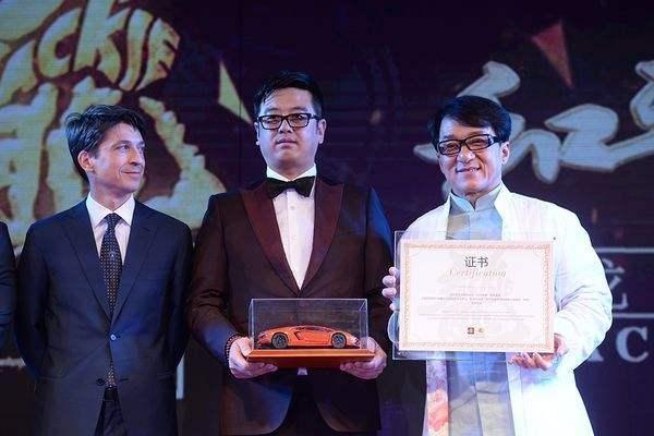同是60大寿,三大巨星成龙、曾志伟与周润发差距真的不止一丁点