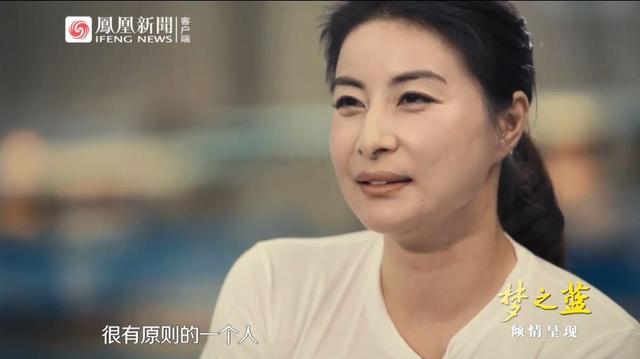 敢回怼公公的郭晶晶,在教育孩子上到底有多狠