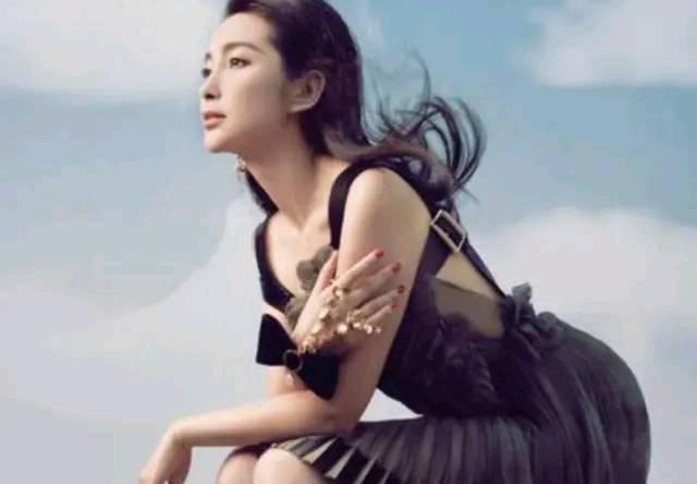 娱乐圈"纪检委"王思聪从不黑的9位女明星,舍不得还是惹不得?