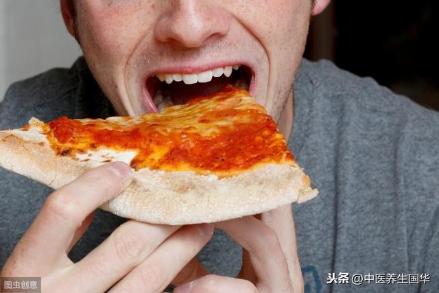 吃饭要吃七分饱,中医:3个方法让你养成吃饭七分饱的习惯