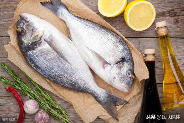 吃鱼也有讲究,这2个“有毒”部位请你不要吃,可不能舍不得