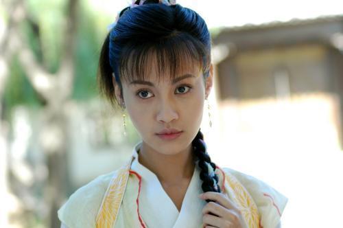 10多年前“昙花一现”的8位女星,观众都认识,如今去哪了?