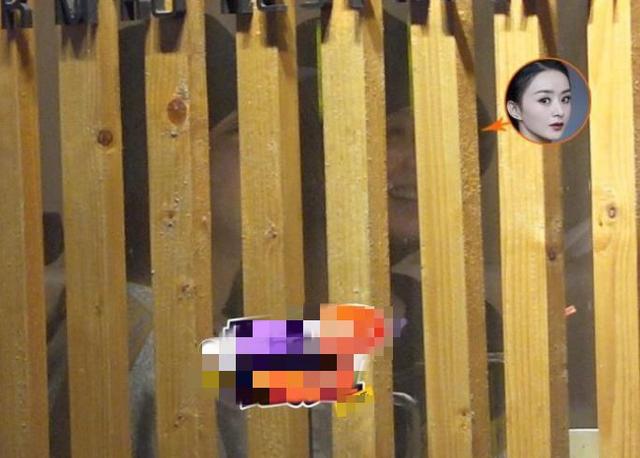 赵丽颖嫁上海小开生子后黑化?杠上同组女艺人却被影业大佬嫌弃