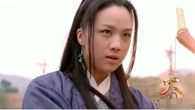汤唯首次演古装遭"毁脸"!大饼脸肿成土味小笼包,替陈妍希垫底