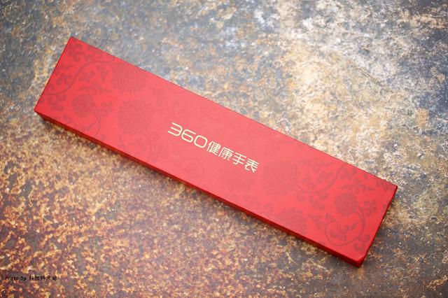 小米华为都没有的功能,360健康手表行,血压测量与老人通行