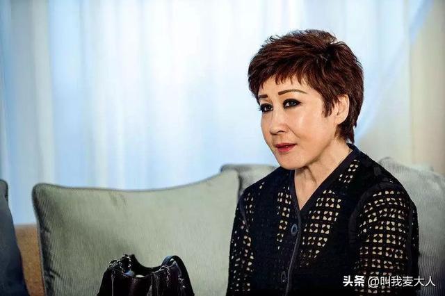 她是李小龙最后几小时见证人,后被向华强养了40年,向太却不吃醋
