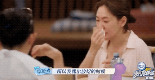 小S被家暴是真的吗?她女儿无意中说的两句话,瞬间让人心知肚明
