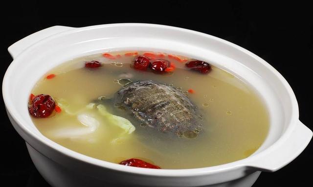 冬至来临,吃2紫,喝3茶,记住“两忌、三宜”,少生病更健康