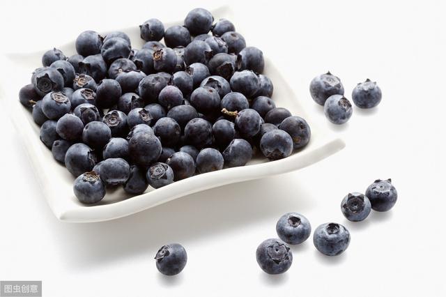冠心病适合吃这3种水果，有助预防斑块形成，减少心梗