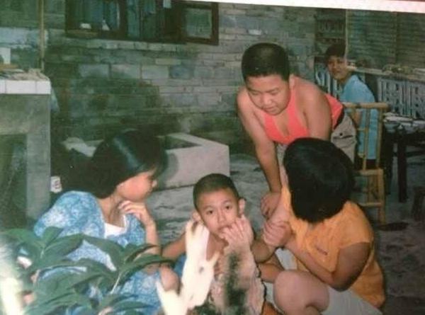 仗义聂远:低谷时力挺印小天,为友获刑7个月,二婚却娶小9岁粉丝
