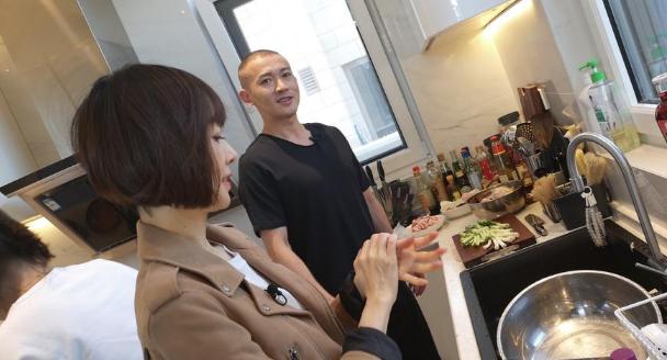 仗义聂远:低谷时力挺印小天,为友获刑7个月,二婚却娶小9岁粉丝