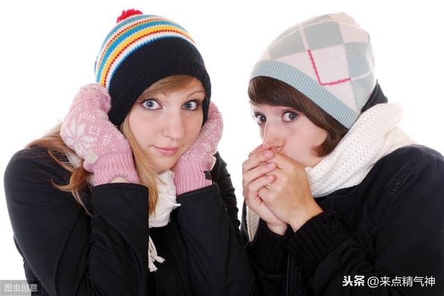 一年四季手脚怕冷,一吃寒凉的食物就腹泻,该怎么办才好?