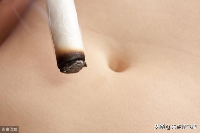 一年四季手脚怕冷,一吃寒凉的食物就腹泻,该怎么办才好?
