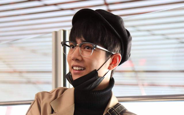 不允许“女记者”拍肖战?知情人道出隐情,背后利益链惊人