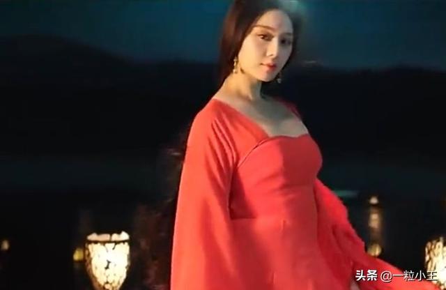 太瘦的人不适合演杨贵妃,看看郑爽的定妆照,网友:吊打范冰冰