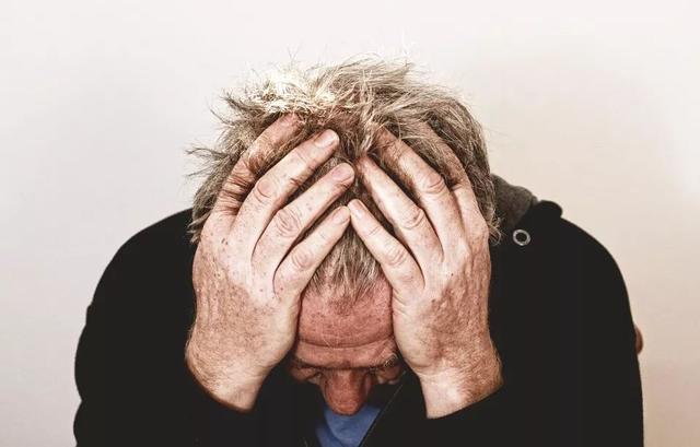 超过5亿人可能感染这种病菌,冬季止不住的咳嗽,小心是致命传染来袭