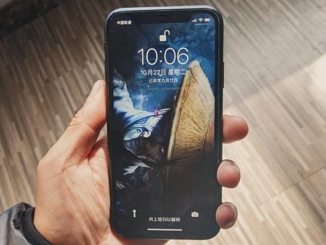 买720P还是1080P?为什么只配备LCD屏的iPhone11,却火得一塌糊涂