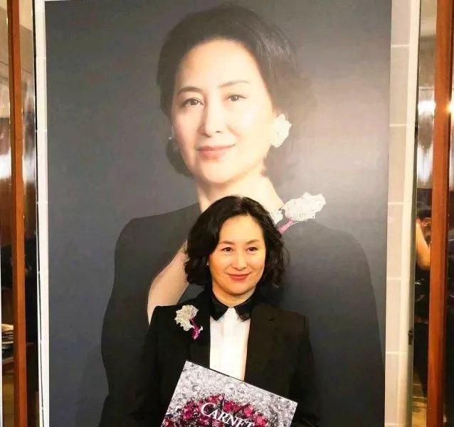 甘比和何超琼成为女首富背后的故事,远比你想象的要精彩