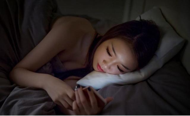 黑暗模式虽好,但是千万别一直用,不然真的会出问题