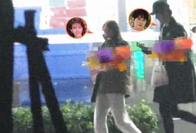 继和邓伦董又霖传恋情后,金晨深夜与张超逛街,工作人员摇头否认