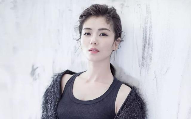 刘涛人缘好?娜扎接戏处境不太好?罗晋感情低调?江一燕人设?