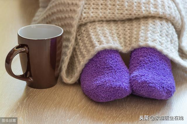 冬季睡觉,脚总是不暖和?找准7个原因,让脚暖起来