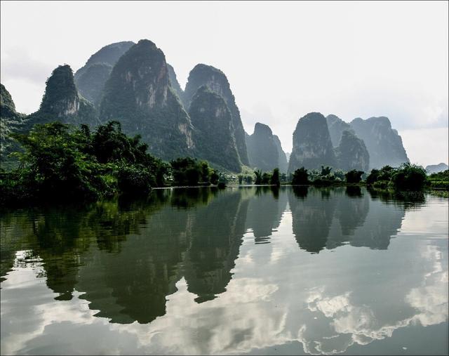 桂林山水甲天下!桂林旅游业绩不好却怪老天,股价4年间20跌到5块