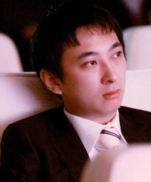 网爆王思聪走出困局靠妈帮扶,好友打趣:杨幂说了,世上只有妈妈好