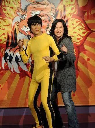 李小龙去世46年,女儿起诉真功夫索赔2.1亿,双方已纠缠达10年