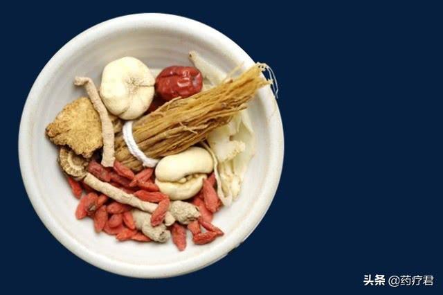 中医里说的“发物”,究竟是些什么食物,生病就不能吃了吗?