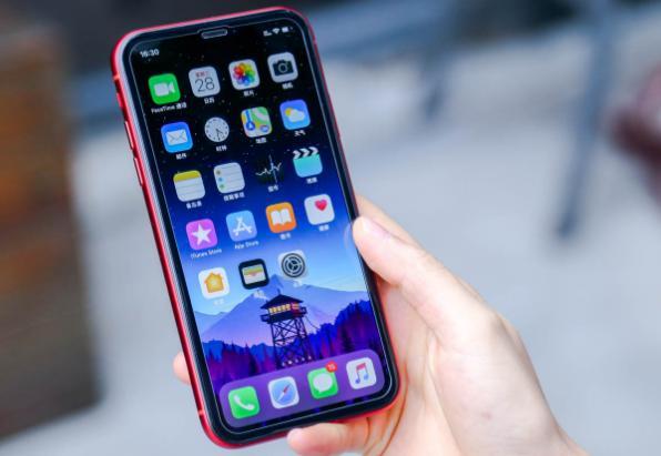 iphone手机别瞎买,这3款机型才最值得入手,用三五年没问题