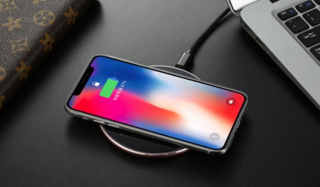 iphone手机别瞎买,这3款机型才最值得入手,用三五年没问题