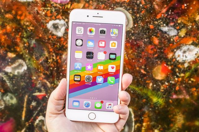 iPhone 8P相当于什么水平的安卓机?发现两点劣势,其它无关紧要