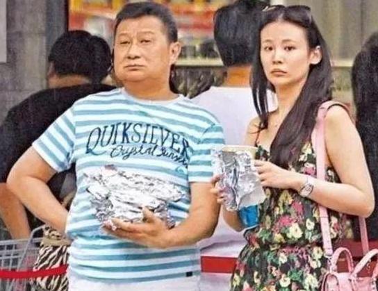台北顶尖名媛的“第5任继母”,比自己还小3岁!苦等70岁老公3年