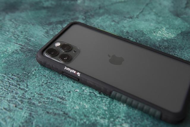 当iPhone 11用这个189元手机壳后，手感蓬荜生辉，还暗藏黑科技