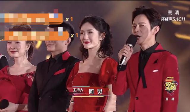跨年晚会直播镜头下的女明星:杨幂撞脸李小璐,热巴造型输给杨紫