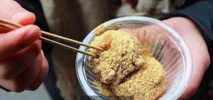 北京有驴打滚,广西有马打滚,网友:其实做法都差不多,你怎么看