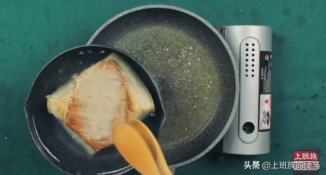 猪肉别只会炒着吃,教你这个做法,招待客人特有面子,太诱人了