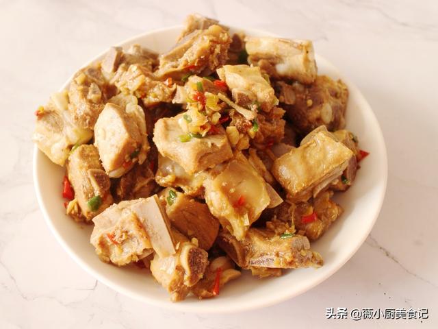 元旦请客,我做了8道菜,朋友吃到撑,老公却说没档次拿不出手