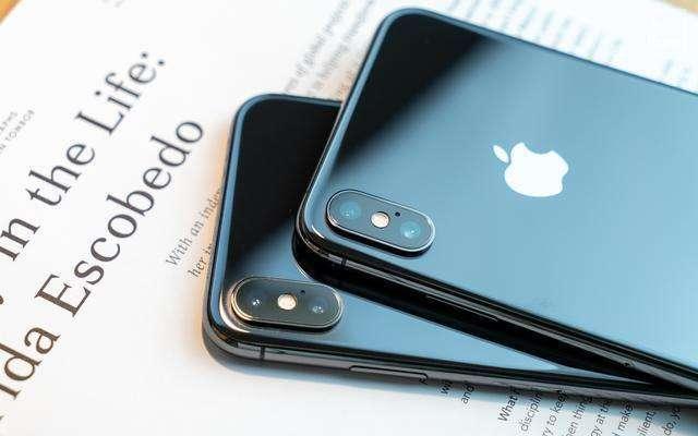 等等党的胜利！iPhone XS Max跌至四千元，深度体验告诉你买不买